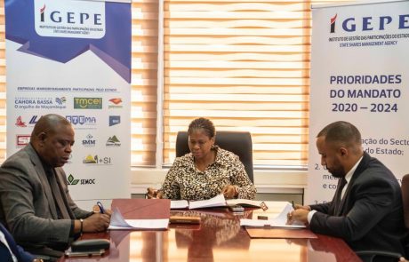 IGEPE ASSINA ACORDO COM O FNDS E A JAMPUR MOZAMBIQUE AGRO – INDUSTRIES LDA PARA O FOMENTO DA PRODUÇÃO E EXPLORAÇÃO DO COMPLEXO AGRO- INDUSTRIAL DE CHÓKWE