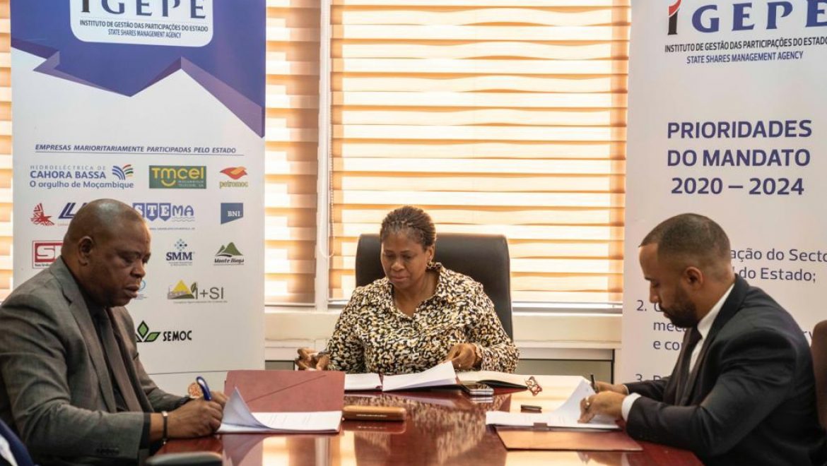IGEPE ASSINA ACORDO COM O FNDS E A JAMPUR MOZAMBIQUE AGRO – INDUSTRIES LDA PARA O FOMENTO DA PRODUÇÃO E EXPLORAÇÃO DO COMPLEXO AGRO- INDUSTRIAL DE CHÓKWE